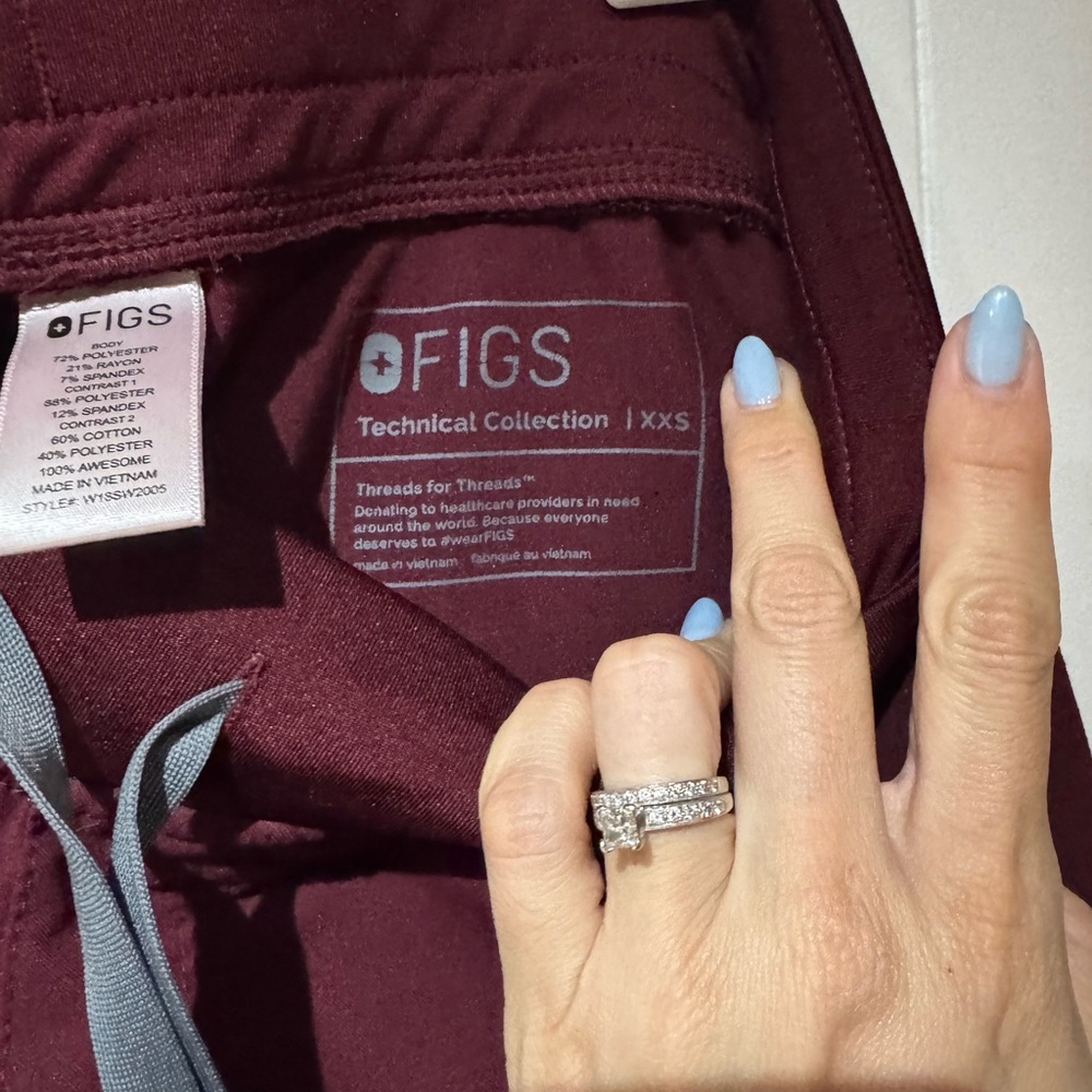 Figs Burgundy joggers
